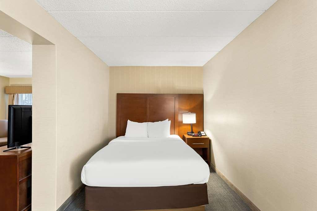 Comfort Inn White River Junction Room photo